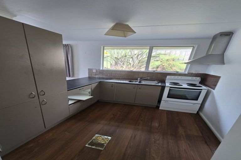 Photo of property in 77 Lord Street, Stokes Valley, Lower Hutt, 5019
