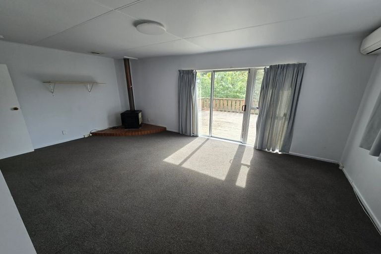 Photo of property in 77 Lord Street, Stokes Valley, Lower Hutt, 5019