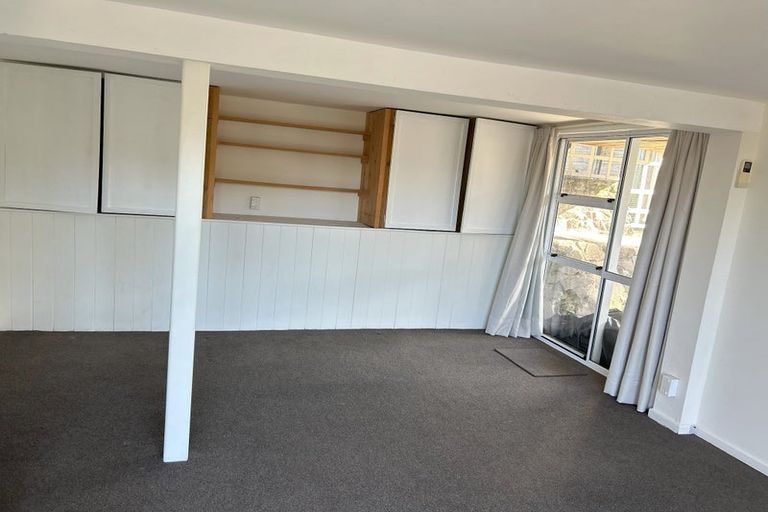 Photo of property in 757 South Titirangi Road, Titirangi, Auckland, 0604