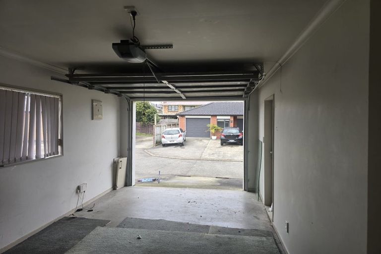Photo of property in 49b Cambridge Terrace, Papatoetoe, Auckland, 2025