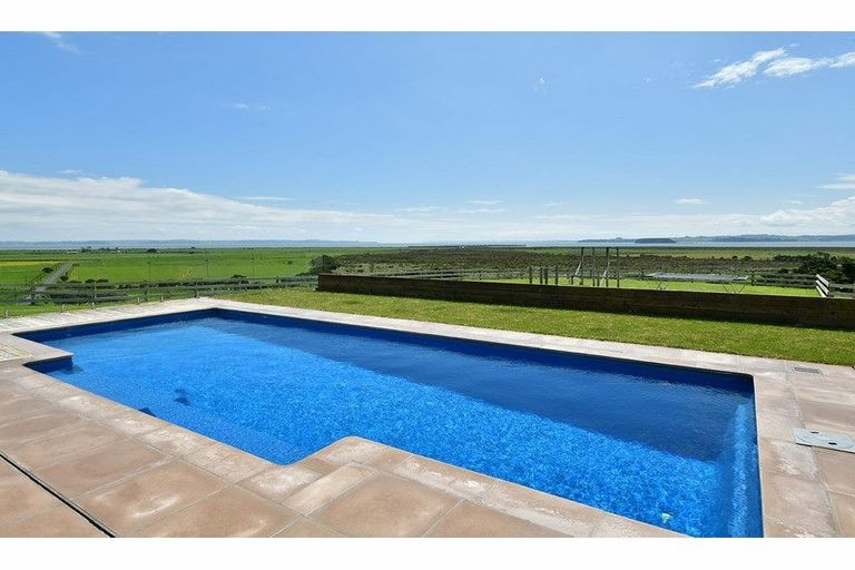 Photo of property in 3354 Kaipara Coast Highway, Glorit, Warkworth, 0984