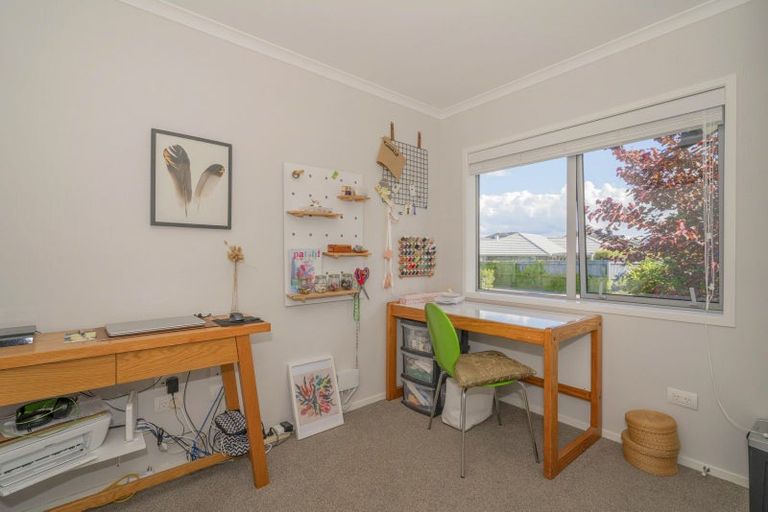 Photo of property in 10 Roseberry Place, Whitianga, 3510