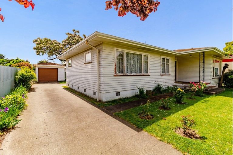 Photo of property in 49 Trinity Crescent, Pirimai, Napier, 4112