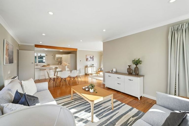 Photo of property in 215 Greers Road, Bryndwr, Christchurch, 8053