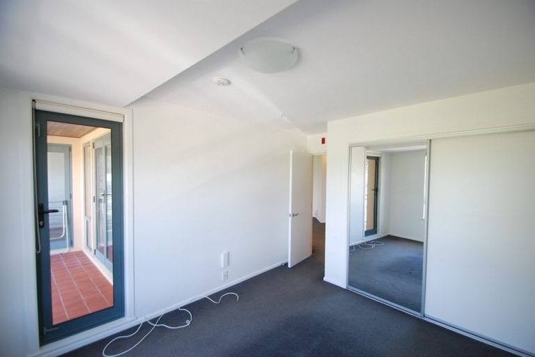 Photo of property in 7/80 Salamanca Road, Kelburn, Wellington, 6012
