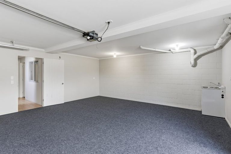 Photo of property in 47a Mazengarb Road, Paraparaumu Beach, Paraparaumu, 5032