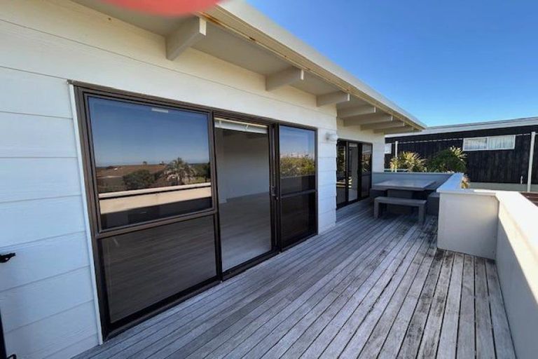 Photo of property in 10 Jane Gifford Place, Omaha, 0986