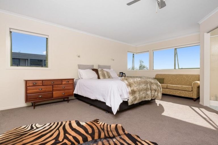 Photo of property in 130b Oceanview Road, Mount Maunganui, 3116