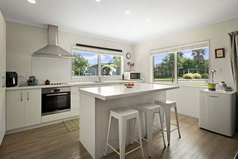 Photo of property in 9 Ocean Breeze Drive, Waihi Beach, 3611