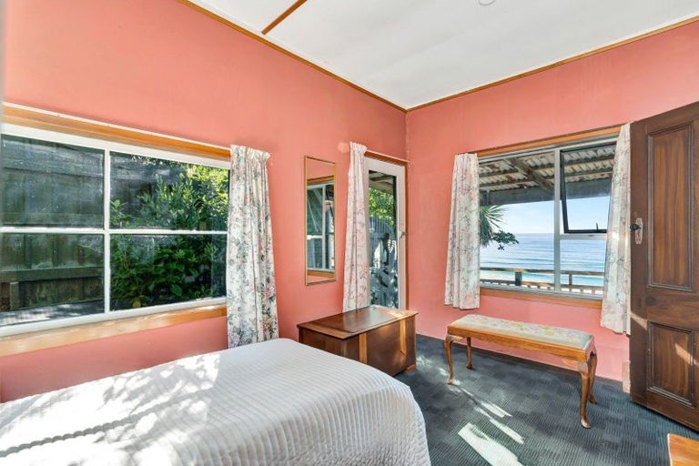 Photo of property in 940 Brighton Road, Brighton, Dunedin, 9035