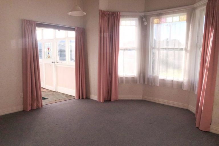 Photo of property in 131 Weraroa Road, Levin, 5510