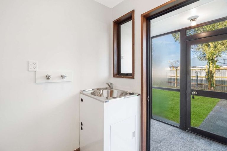 Photo of property in 38 Oakhampton Street, Hornby, Christchurch, 8042