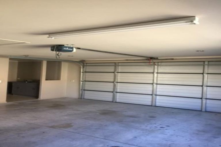 Photo of property in 17 Stafford Rise, Owhata, Rotorua, 3010