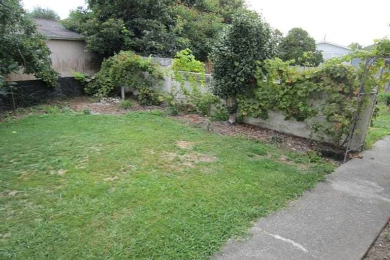 Photo of property in 14 Panair Crescent, Hillcrest, Hamilton, 3216