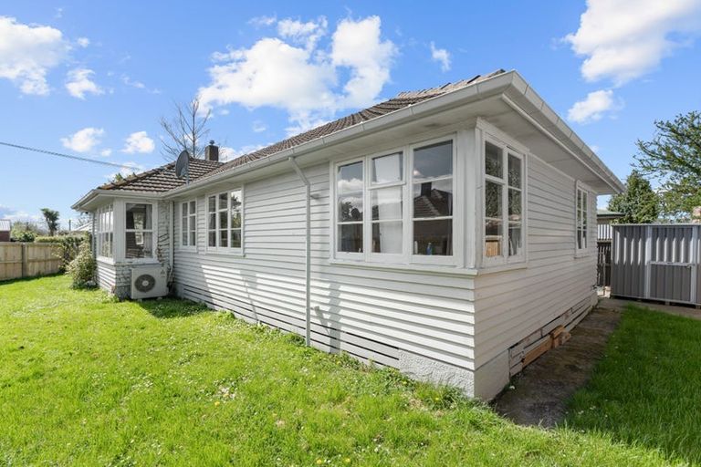 Photo of property in 87 Hoani Street, Northcote, Christchurch, 8052