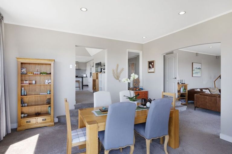 Photo of property in 1/60 Penzance Road, Mairangi Bay, Auckland, 0630