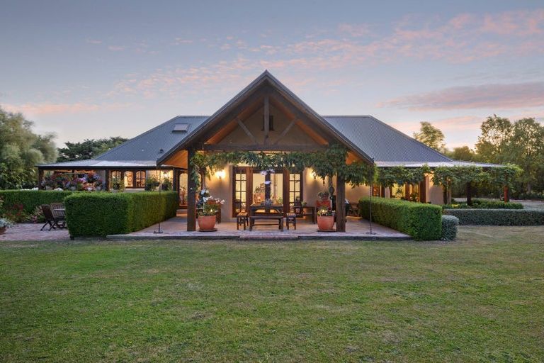 Photo of property in 305 Lawford Road, West Melton, Christchurch, 7676