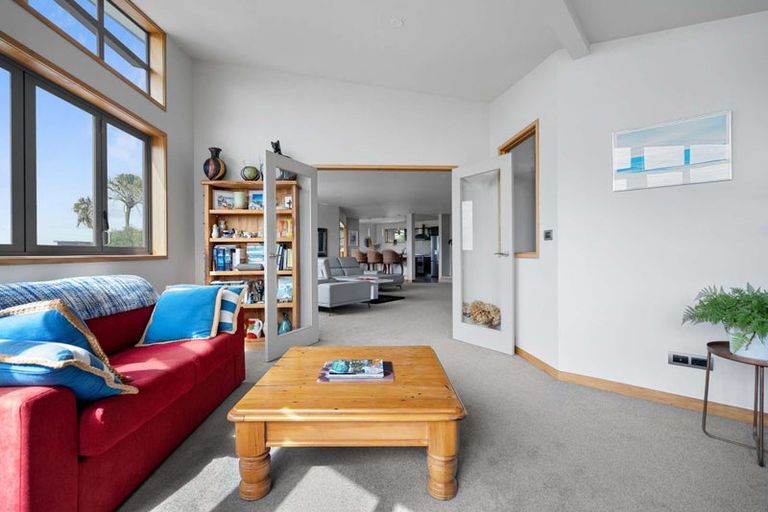 Photo of property in 570a Papamoa Beach Road, Papamoa Beach, Papamoa, 3118