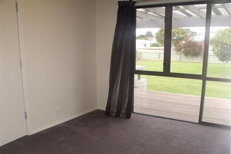 Photo of property in 12 Maadi Road, Onekawa, Napier, 4110
