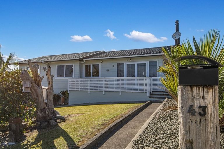 Photo of property in 43 Montgomery Avenue, Dargaville, 0310