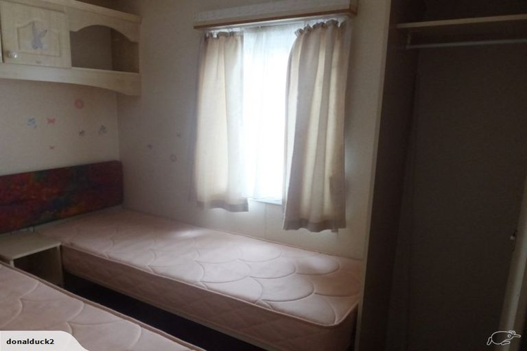 Photo of property in 70 Upper Harbour Drive, Greenhithe, Auckland, 0632