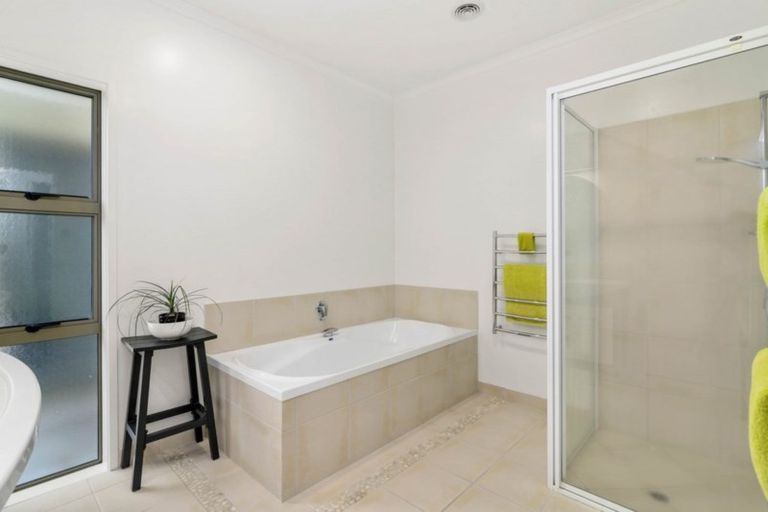 Photo of property in 20 Devoy Drive, Owhata, Rotorua, 3010