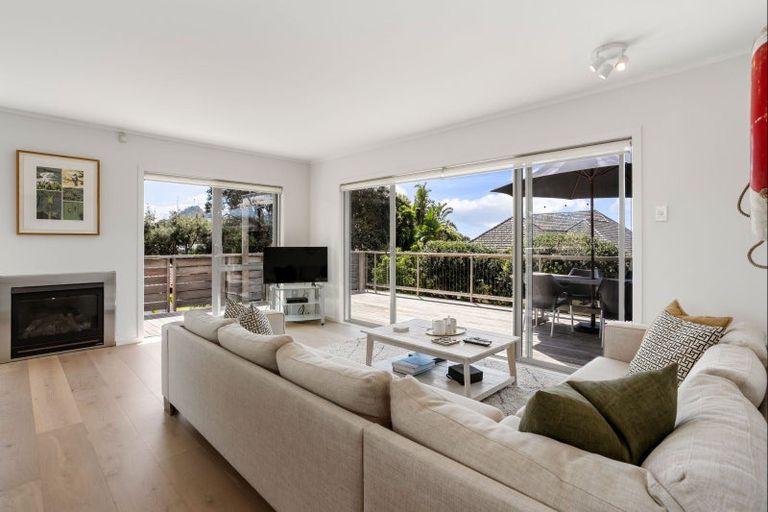 Photo of property in 10 Easdale Place, Pauanui, Hikuai, 3579