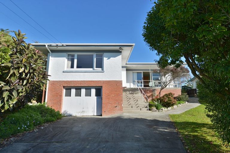 Photo of property in 18 Anzac Road, Morningside, Whangarei, 0110