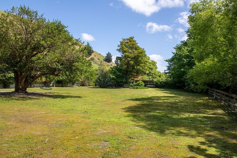 Photo of property in 5569 Ettrick-raes Junction Road, Millers Flat, Roxburgh, 9572