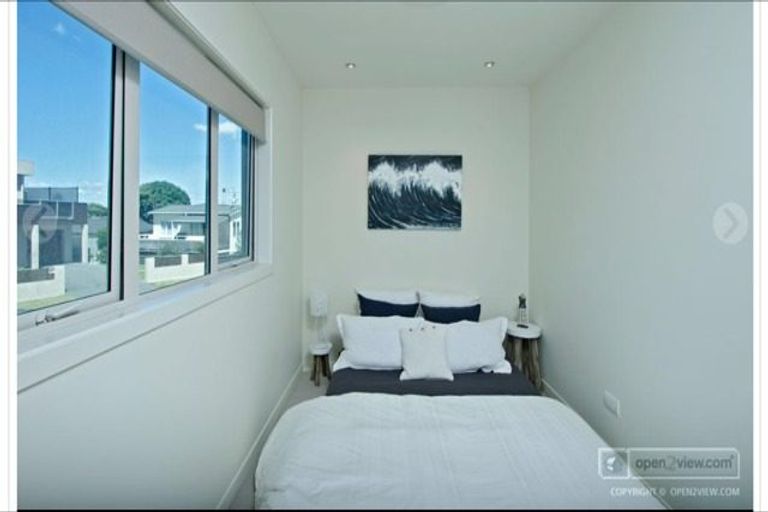 Photo of property in 2/154 Marine Parade, Mount Maunganui, 3116