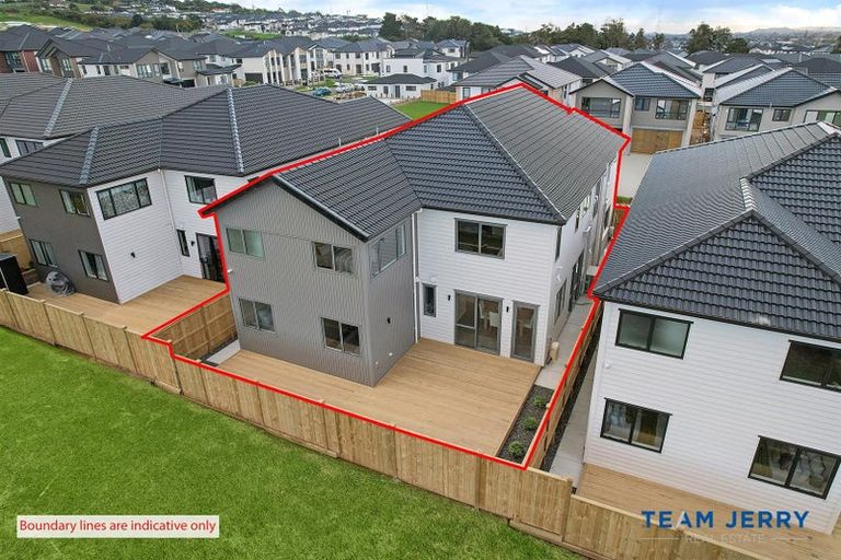 Photo of property in 21 Knockanara Drive, Flat Bush, Auckland, 2019