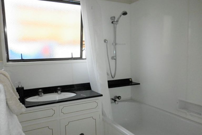 Photo of property in 3/375 Oceanbeach Road, Mount Maunganui, 3116