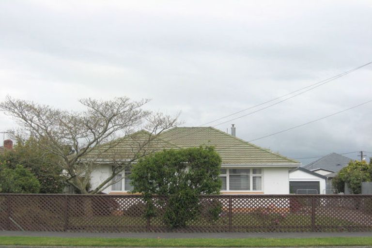 Photo of property in 99 Isleworth Road, Bishopdale, Christchurch, 8053