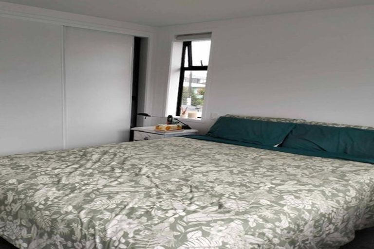 Photo of property in 1/10 Wilsher Crescent, Henderson, Auckland, 0612