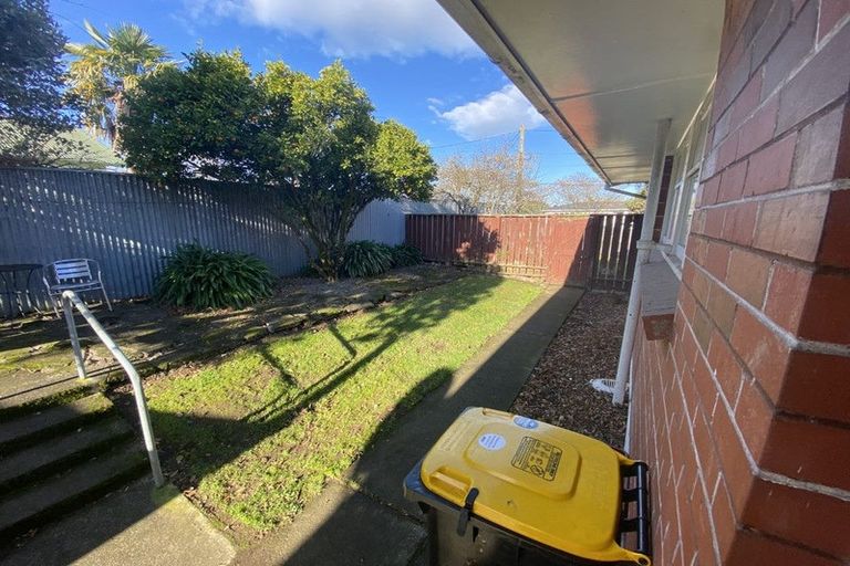 Photo of property in 42 Costley Street, Carterton, 5713