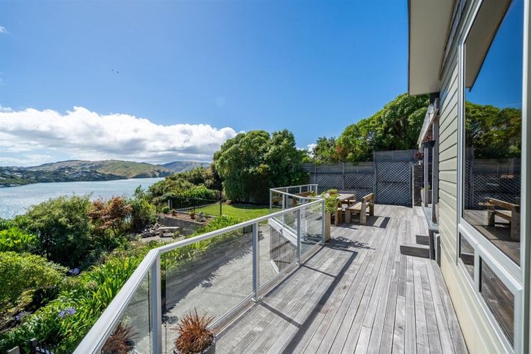 Photo of property in 62 Kiriwai Road, Paremata, Porirua, 5024