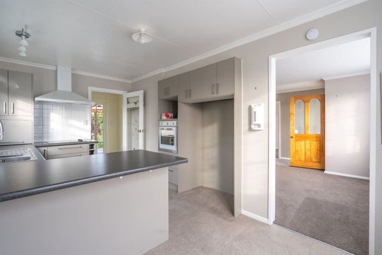 Photo of property in 24 Irving Street, Gore, 9710