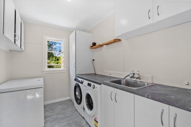 Photo of property in 116 Loop Road, Otaika, Whangarei, 0170