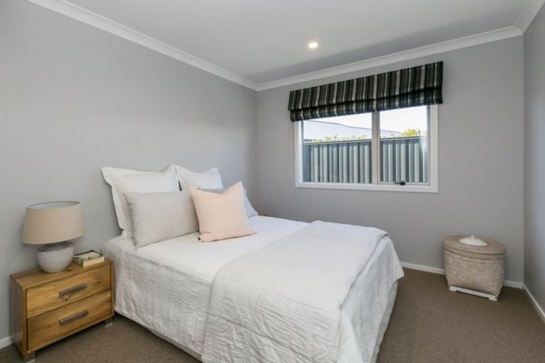 Photo of property in 36 Kapiti Drive, Poraiti, Napier, 4112