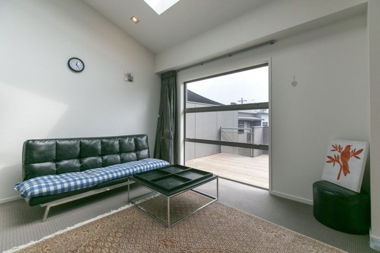Photo of property in 18/2 Buller Street, New Plymouth, 4310