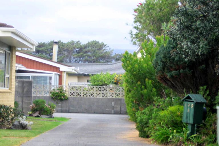 Photo of property in 2/198 Manly Street, Paraparaumu Beach, Paraparaumu, 5032