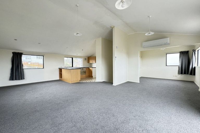 Photo of property in 20 Morere Street, Titahi Bay, Porirua, 5022