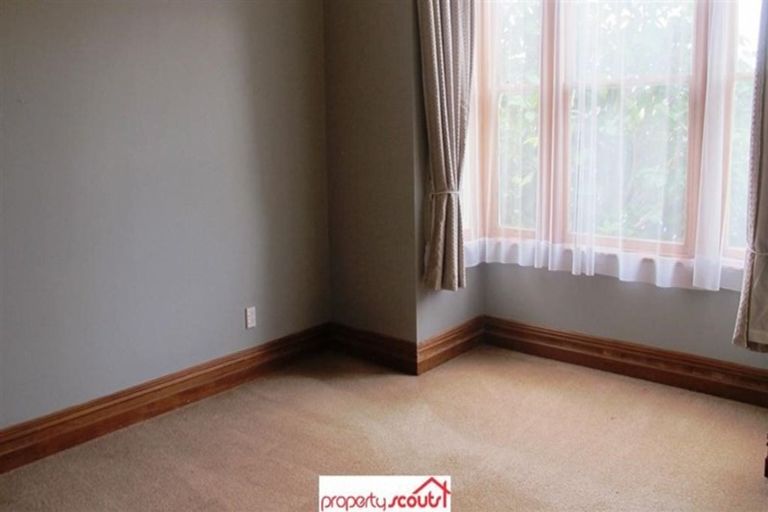 Photo of property in 398 Bay View Road, Saint Clair, Dunedin, 9012