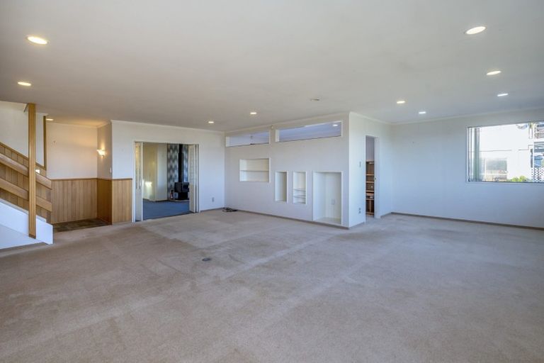 Photo of property in 9 Dawick Street, Foxton Beach, Foxton, 4815