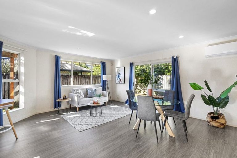 Photo of property in 76 Nielsen Gardens, Rototuna, Hamilton, 3210