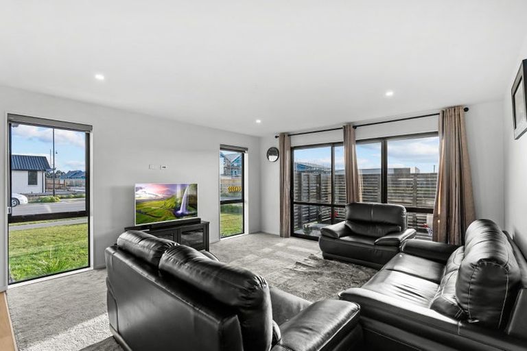 Photo of property in 14 Bill Harvey Drive, Halswell, Christchurch, 8025