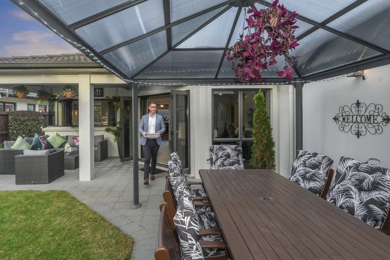 Photo of property in 16 Bermuda Drive, Papamoa Beach, Papamoa, 3118