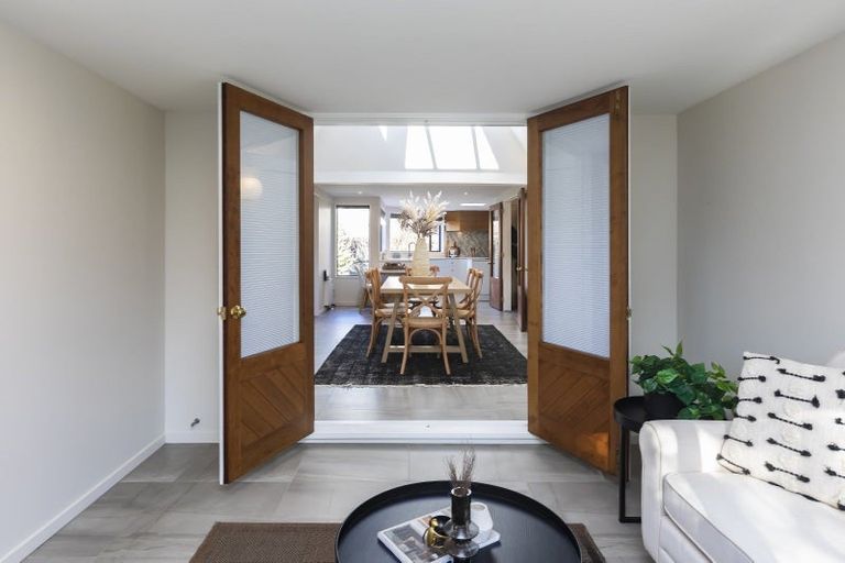 Photo of property in 9 Frith Place, Burnside, Christchurch, 8053