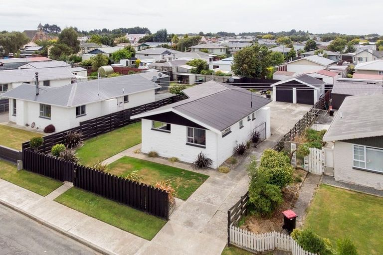 Photo of property in 22 Bruce Street, Waikiwi, Invercargill, 9810