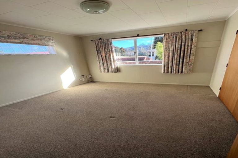 Photo of property in 392b Fergusson Drive, Heretaunga, Upper Hutt, 5018